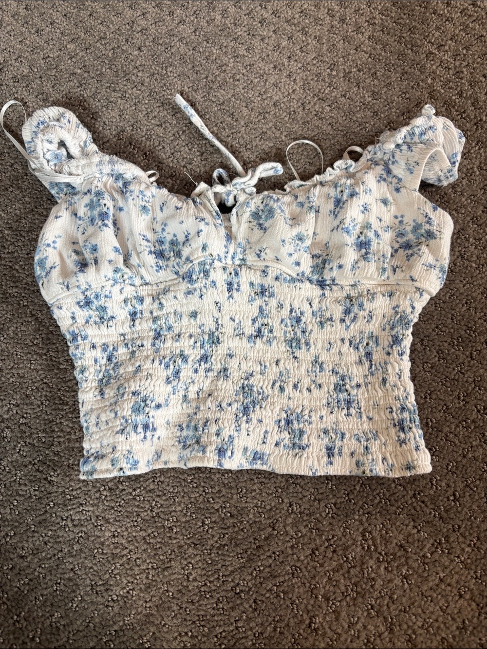 Garage Blue Floral Smocked Crop Top - White/Blue